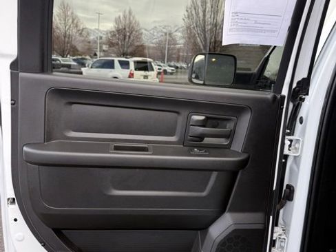 Used 2022 RAM 3500 Tradesman w/ Chrome Appearance Group image 31