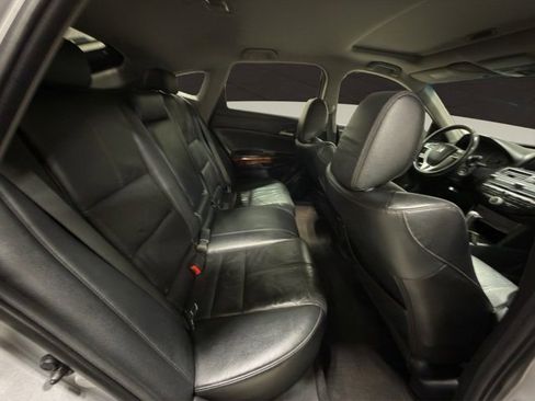 Used 2012 Honda Crosstour EX-L image 18