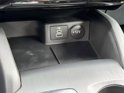 New 2025 Ford Escape ST-Line w/ Tech Pack #1 image 33