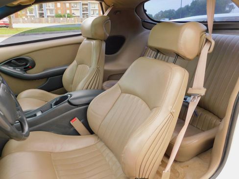 Used 1996 Pontiac Firebird Coupe image 14
