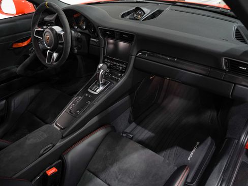 Used 2016 Porsche 911 GT3 RS RWD image 15