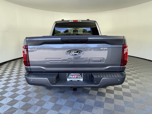New 2026 Ford F150 XLT w/ XLT Black Appearance Package AWD/4WD image 4