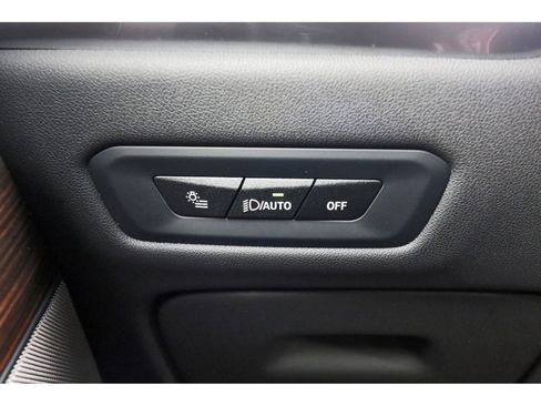 Used 2024 BMW X5 sDrive40i w/ Premium Package image 22