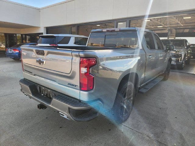 Used 2024 Chevrolet Silverado 1500 RST AWD/4WD image 5