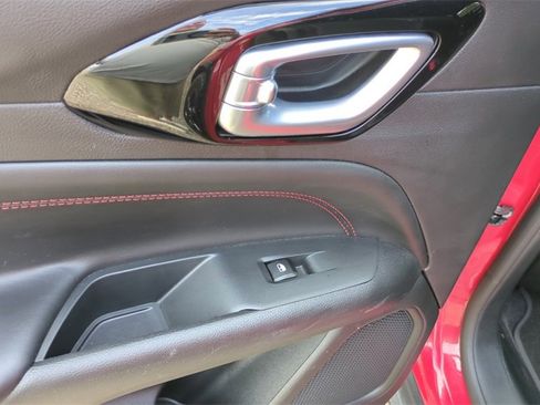 Used 2024 Jeep Compass Trailhawk image 13