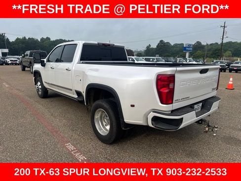 Used 2025 Chevrolet Silverado 3500 High Country w/ High Country Premium Package AWD/4WD image 7