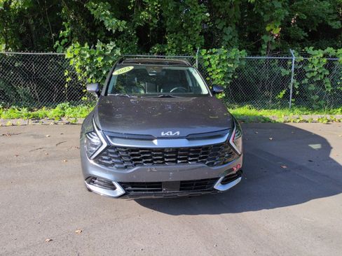 Used 2023 Kia Sportage SX FWD image 2