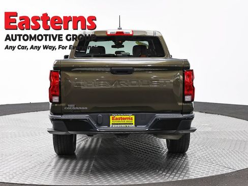 Used 2023 Chevrolet Colorado W/T RWD image 6