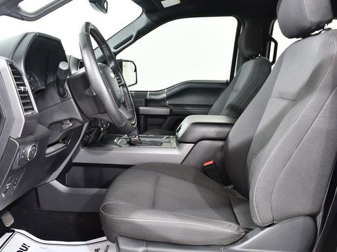 Used 2019 Ford F150 XLT w/ Equipment Group 302A Luxury AWD/4WD image 6