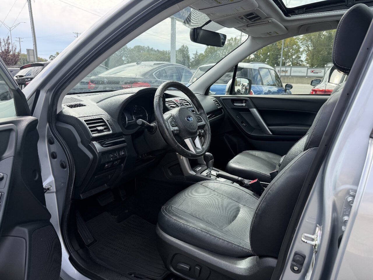 Used 2017 Subaru Forester 2.5i Limited w/ Popular Package #1 AWD/4WD image 7
