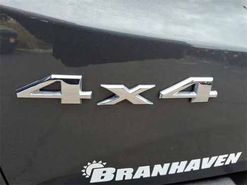 Certified 2023 Jeep Renegade Latitude image 13