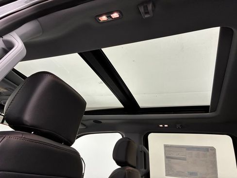 New 2026 Ford F350 Lariat w/ Black Appearance Package image 3