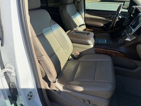 Used 2016 Chevrolet Tahoe LTZ image 27