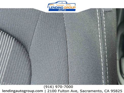 Used 2022 Hyundai Venue SEL FWD image 24