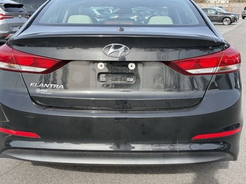 Used 2018 Hyundai Elantra SEL image 10