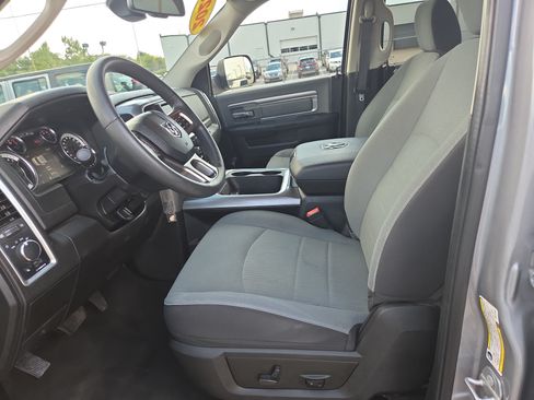 Used 2023 RAM 1500 Classic SLT w/ Trailer & Traction Group AWD/4WD image 5