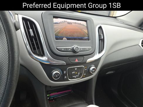 Used 2020 Chevrolet Equinox LS FWD image 9