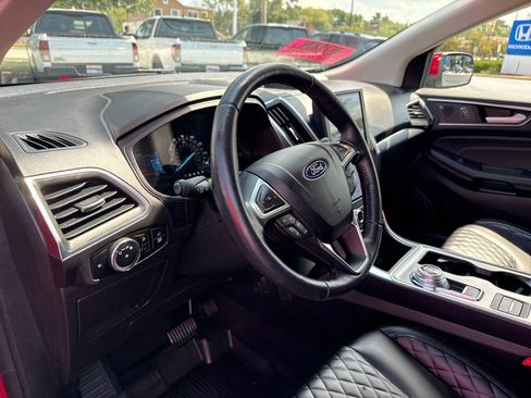 Used 2024 Ford Edge Titanium AWD/4WD image 15