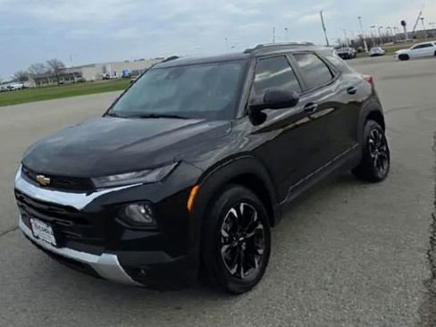 Used 2023 Chevrolet TrailBlazer LT FWD image 5