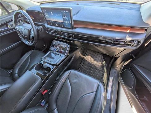 Used 2021 Lincoln Nautilus Reserve image 23