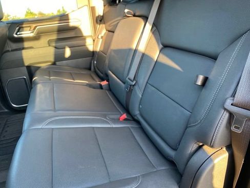 Used 2024 GMC Sierra 1500 SLT w/ SLT Premium Package AWD/4WD image 28