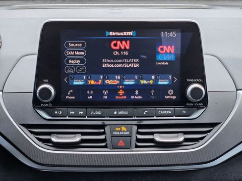 Used 2023 Nissan Altima 2.5 SR FWD image 18