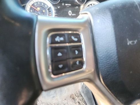 Used 2015 RAM 2500 Laramie w/ Convenience Group AWD/4WD image 10