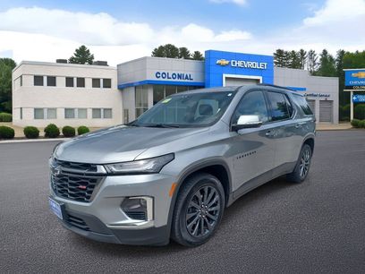 Used 2023 Chevrolet Traverse RS
