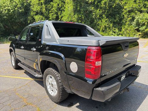 Used 2008 Chevrolet Avalanche LT RWD image 5