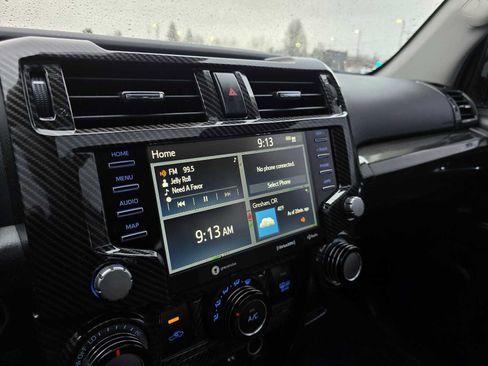 Used 2022 Toyota 4Runner SR5 Premium image 29