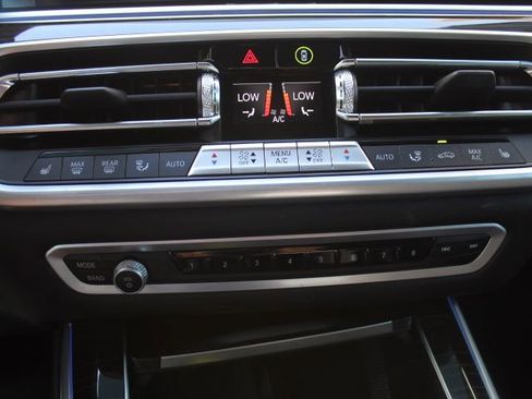 Used 2023 BMW X5 xDrive40i w/ M Sport Package image 24