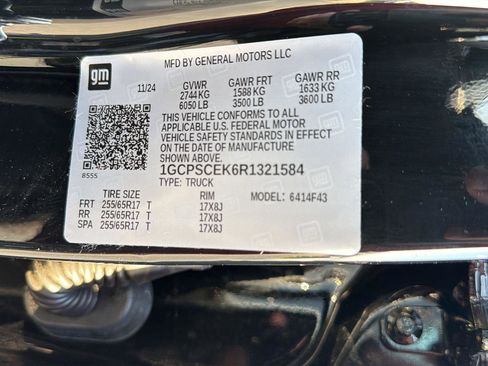Used 2024 Chevrolet Colorado LT w/ LT Convenience Package RWD image 41