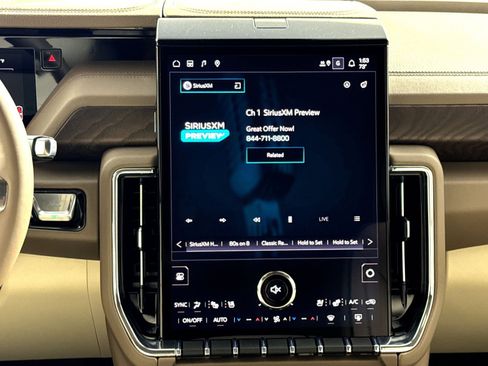 New 2026 GMC Yukon XL Denali w/ Sun & Power Step Package AWD/4WD image 18