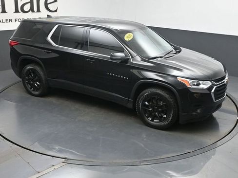 Used 2021 Chevrolet Traverse LS FWD image 39