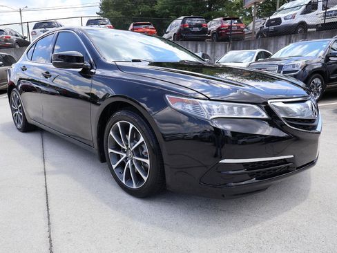 Used 2015 Acura TLX V6 w/ Technology Package FWD image 9
