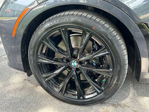 Used 2021 BMW X7 M50i AWD/4WD image 38