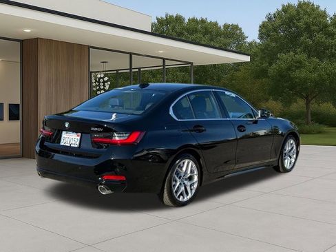 Used 2025 BMW 330i 330i w/ Convenience Package image 12