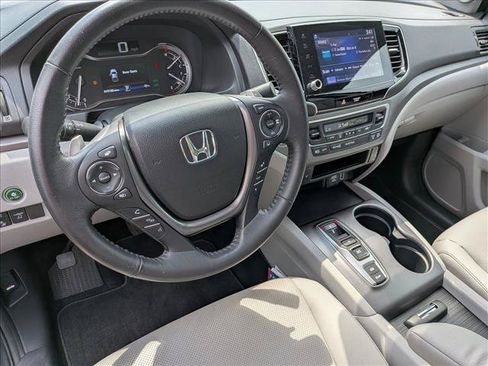 Certified 2023 Honda Ridgeline RTL image 9