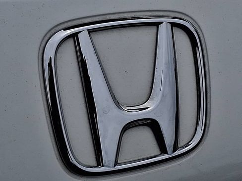Certified 2024 Honda HR-V LX image 27