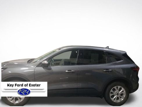 Used 2025 Ford Escape Active w/ Cold Weather Package image 8