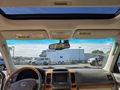 Used 2004 Lexus GX 470 image 12