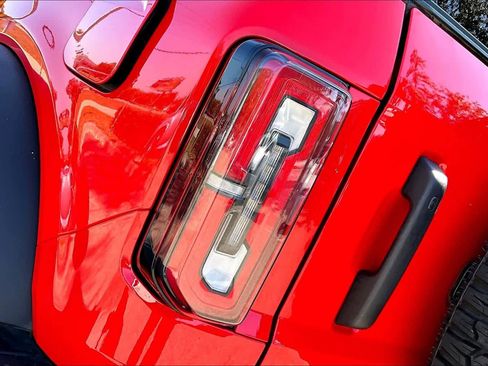 Used 2023 Ford Bronco Badlands w/ Sasquatch Package image 28