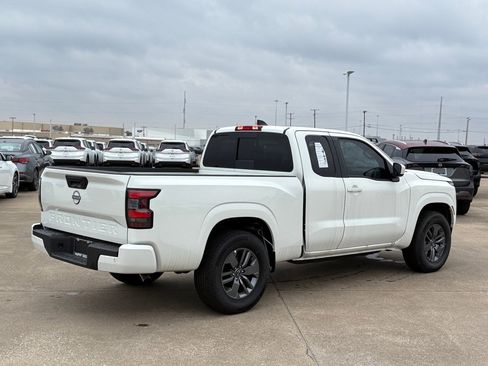 New 2026 Nissan Frontier SV image 6