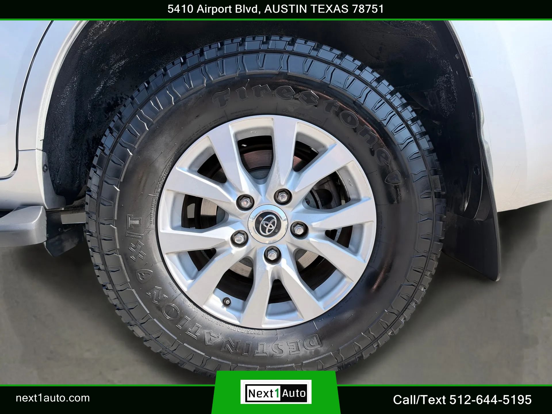 Used 2017 Toyota Land Cruiser AWD/4WD image 46