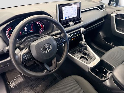 Used 2023 Toyota RAV4 LE image 7