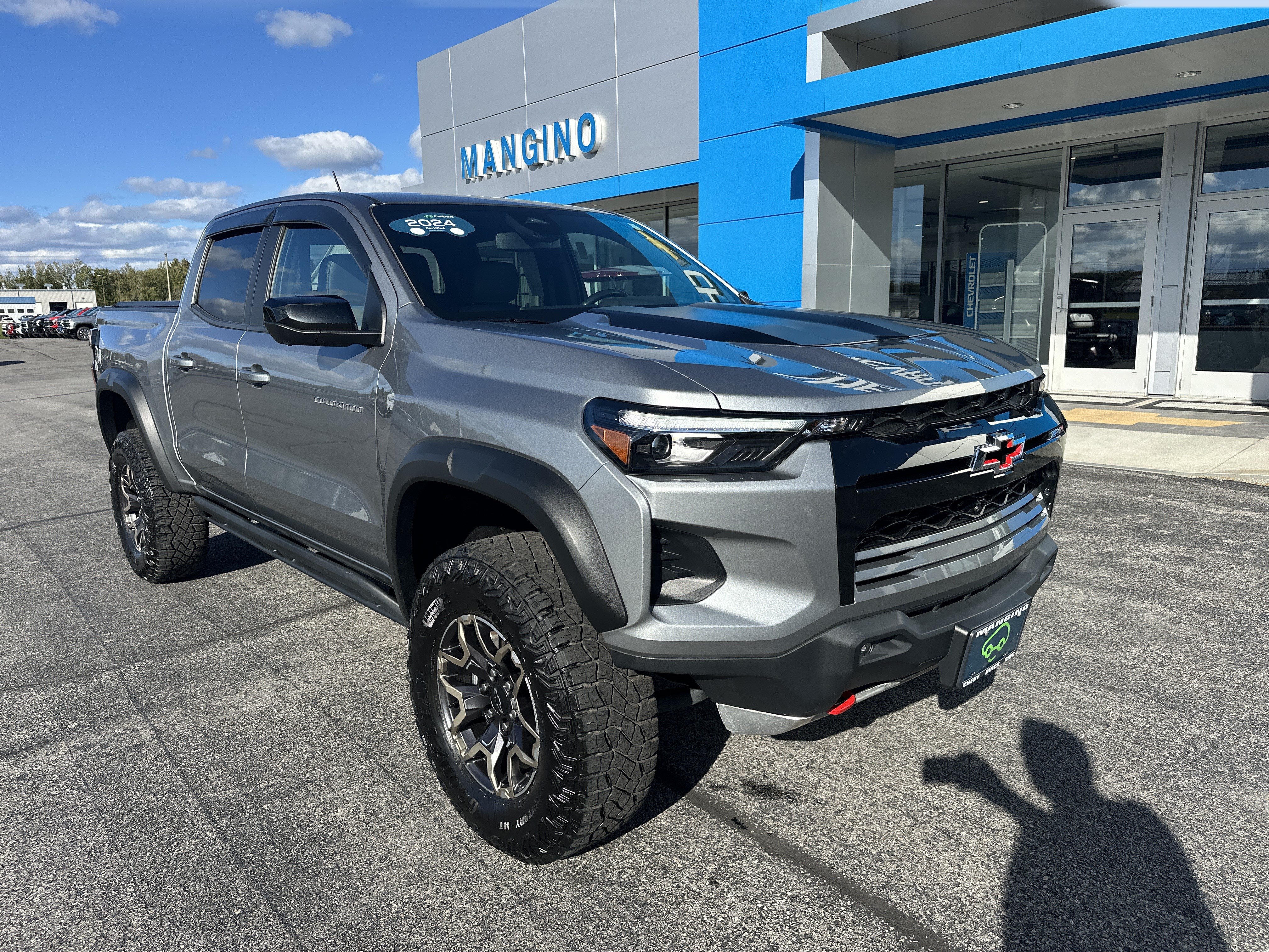 Certified 2024 Chevrolet Colorado ZR2 w/ ZR2 Convenience Package III AWD/4WD image 2