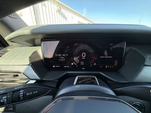 New 2026 GMC Acadia AT4 w/ Super Cruise Package image 11