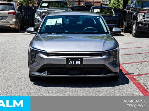 Used 2025 Kia K4 FWD image 12