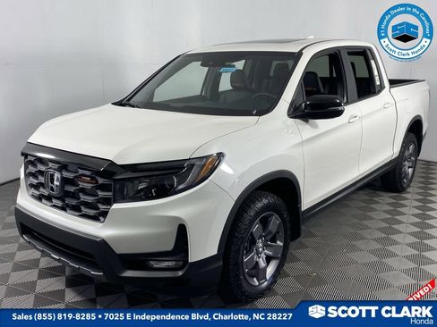 New 2026 Honda Ridgeline TrailSport image 3