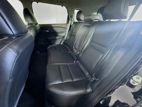 Used 2023 Nissan Rogue SL w/ SL Premium Package FWD image 28
